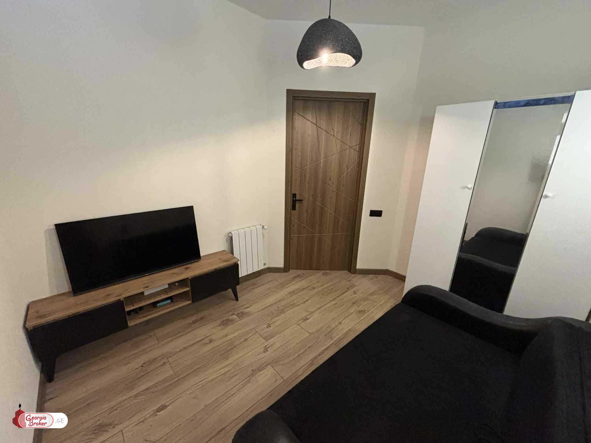 nearly repaired 3-room apartment for sale