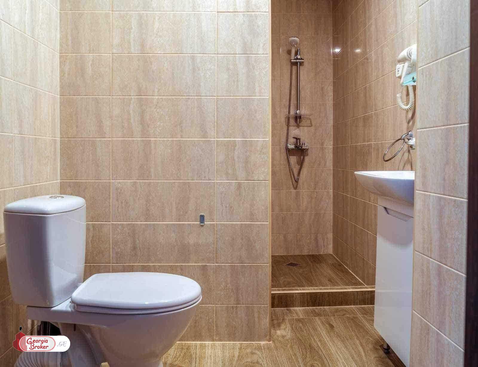 nearly repaired 2-room apartment for sale