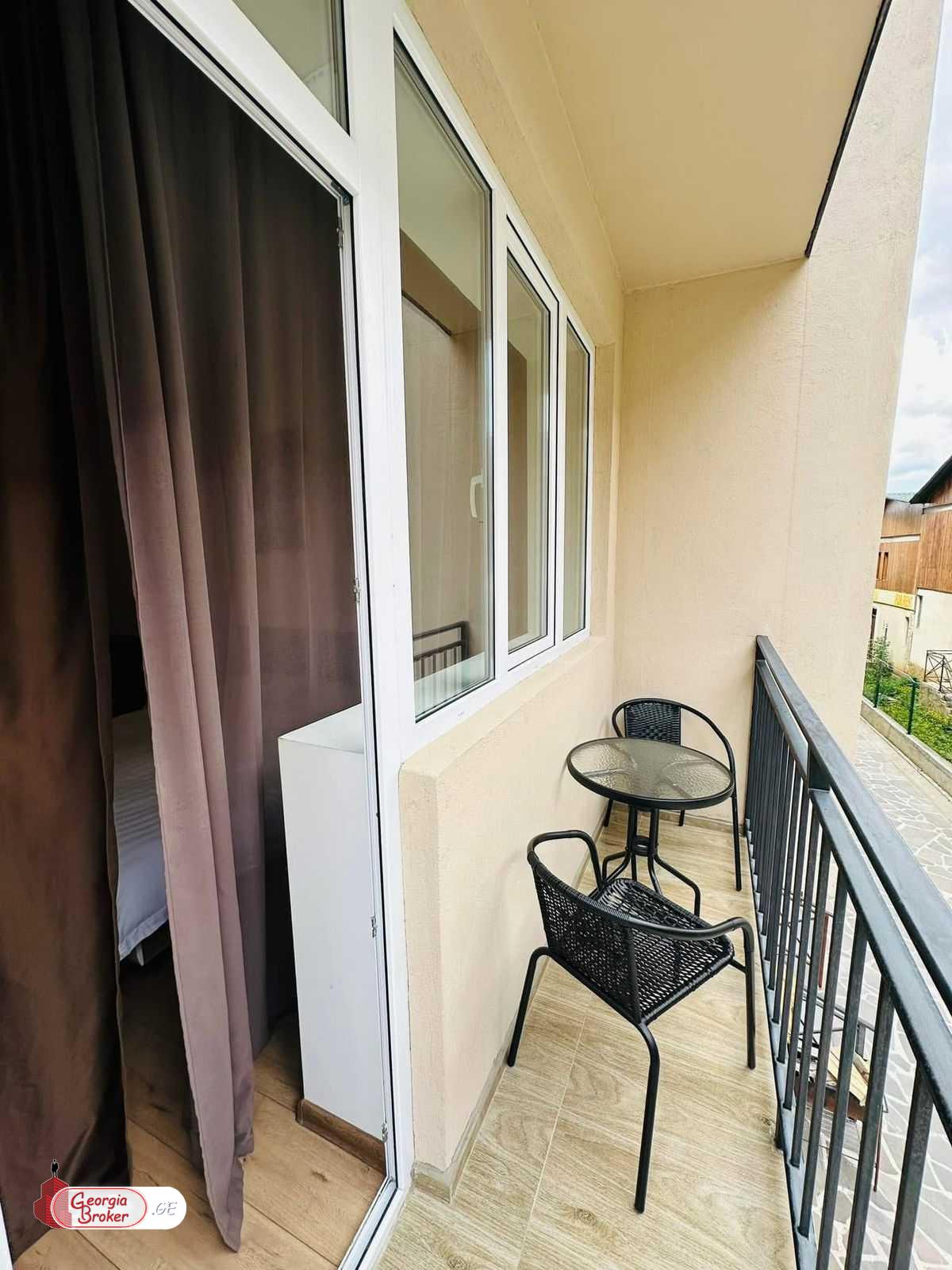 nearly repaired 2-room apartment for sale