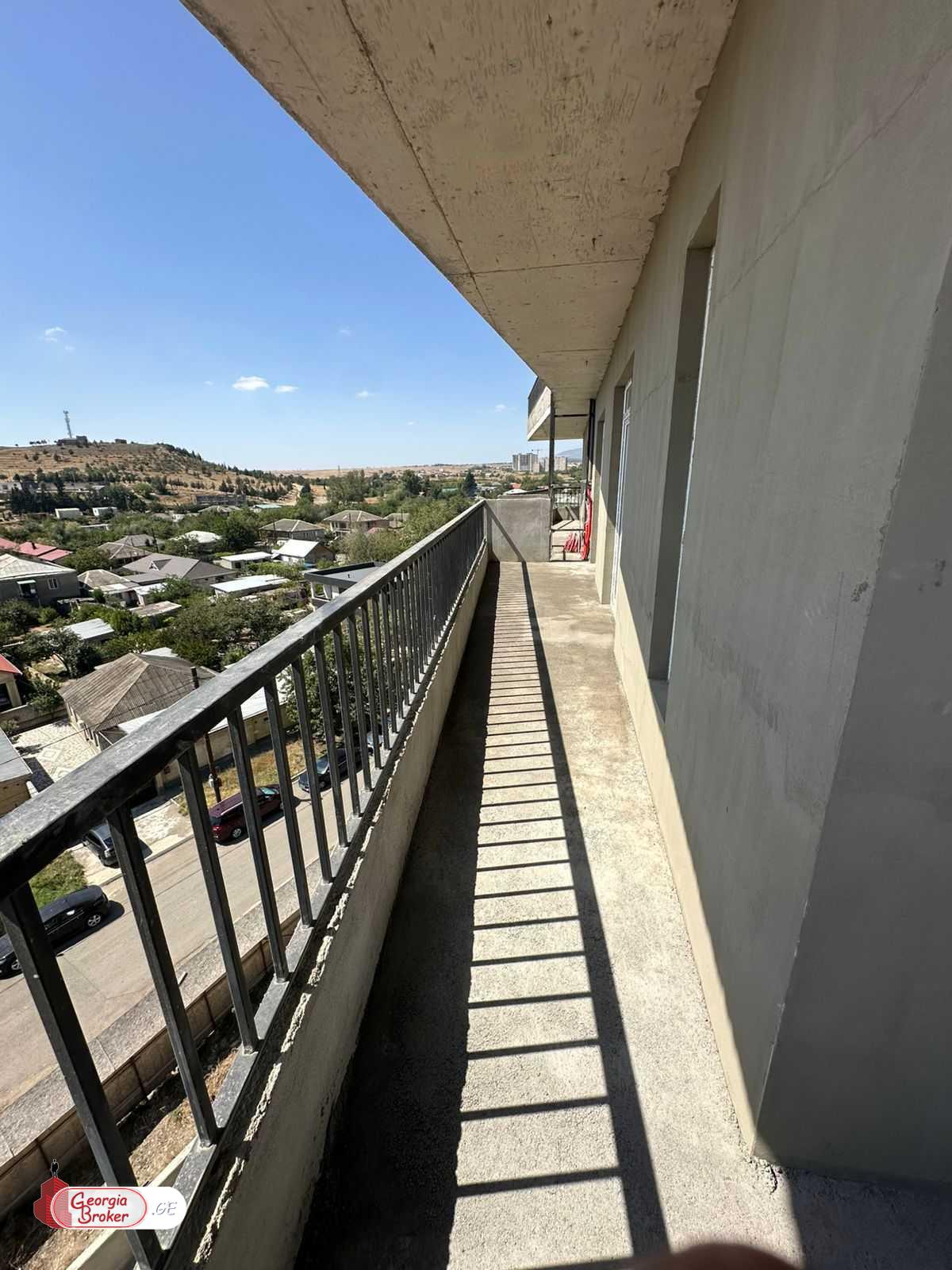 nearly repaired 3-room apartment for sale