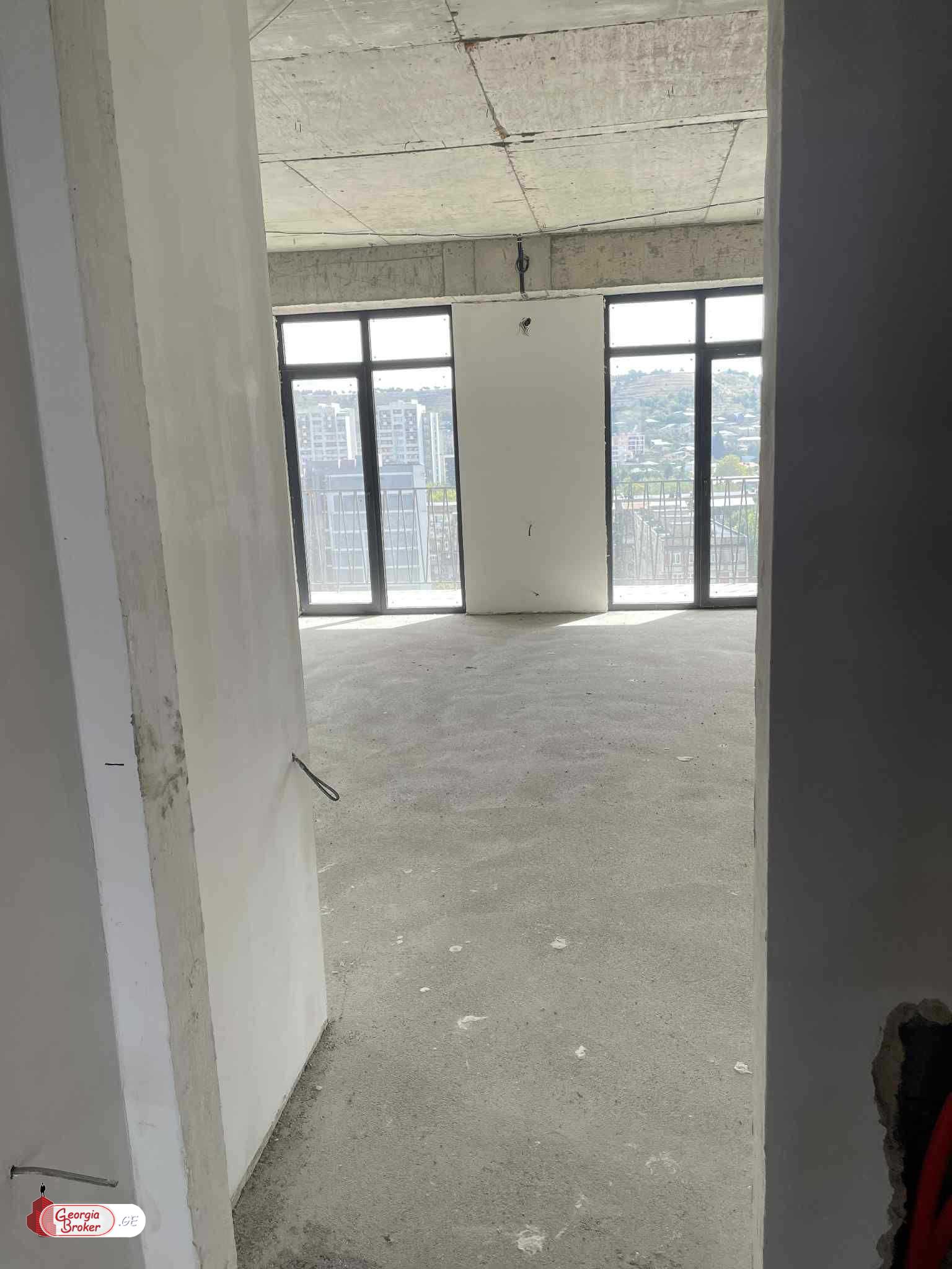 იყიდება ახალი გარემონტებული 3 ოთახიანი ბინა