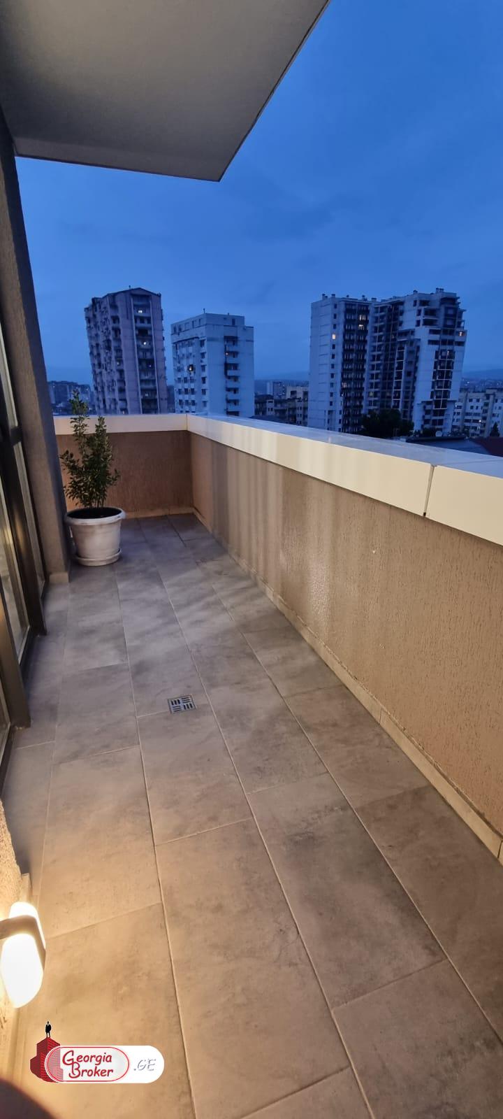 nearly repaired 3-room apartment for sale