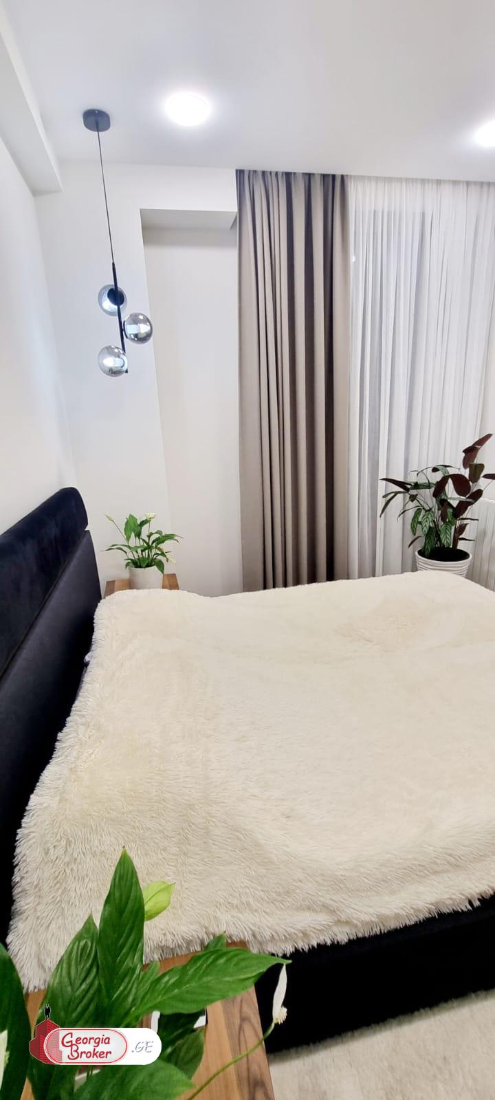 nearly repaired 3-room apartment for sale