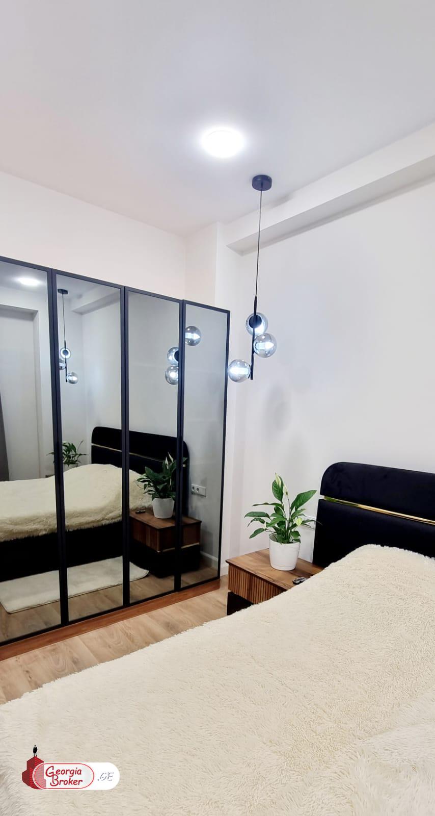 nearly repaired 3-room apartment for sale