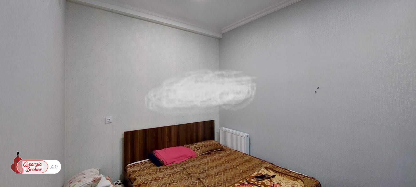 nearly repaired 2-room apartment for sale