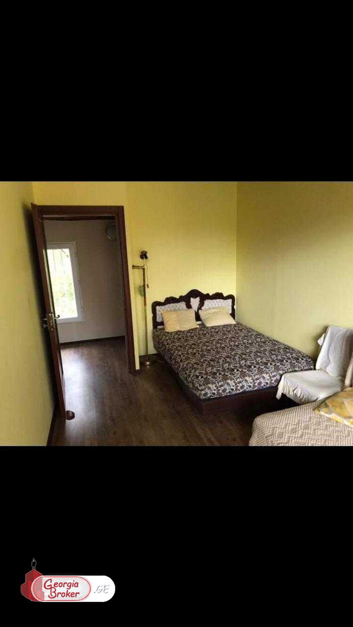 იყიდება ახალი გარემონტებული 3 ოთახიანი სახლი