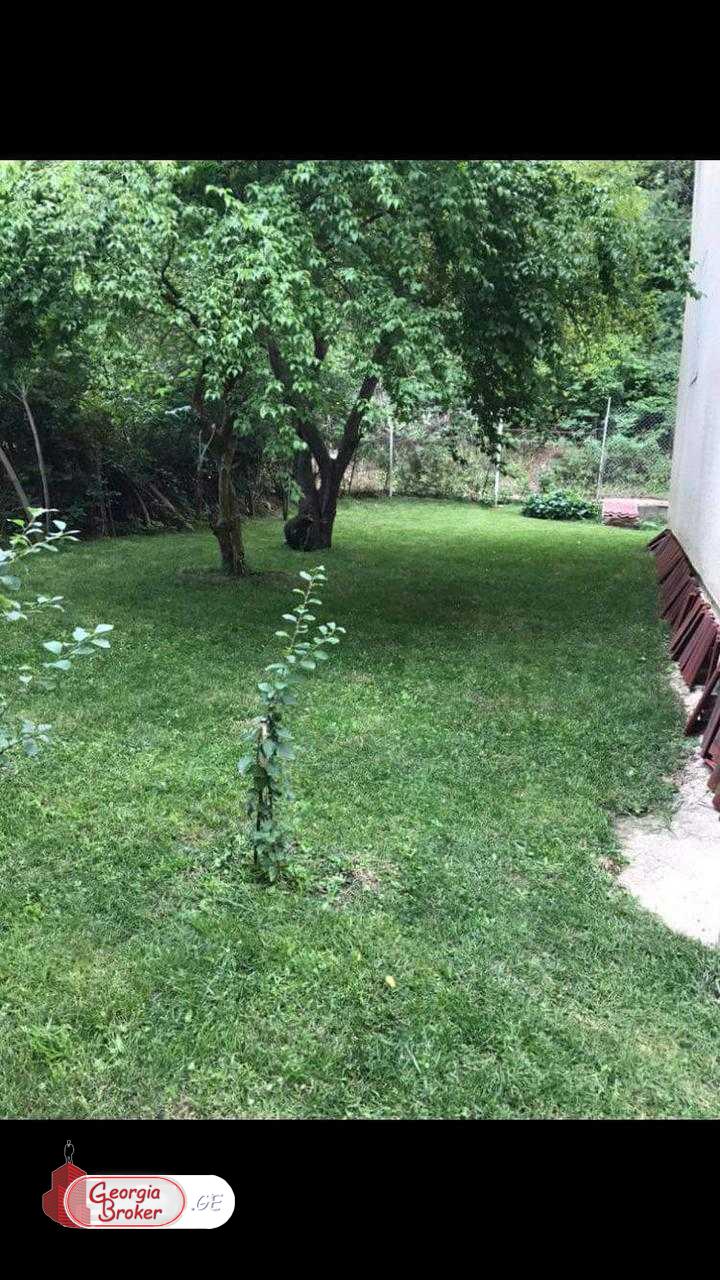 იყიდება ახალი გარემონტებული 3 ოთახიანი სახლი