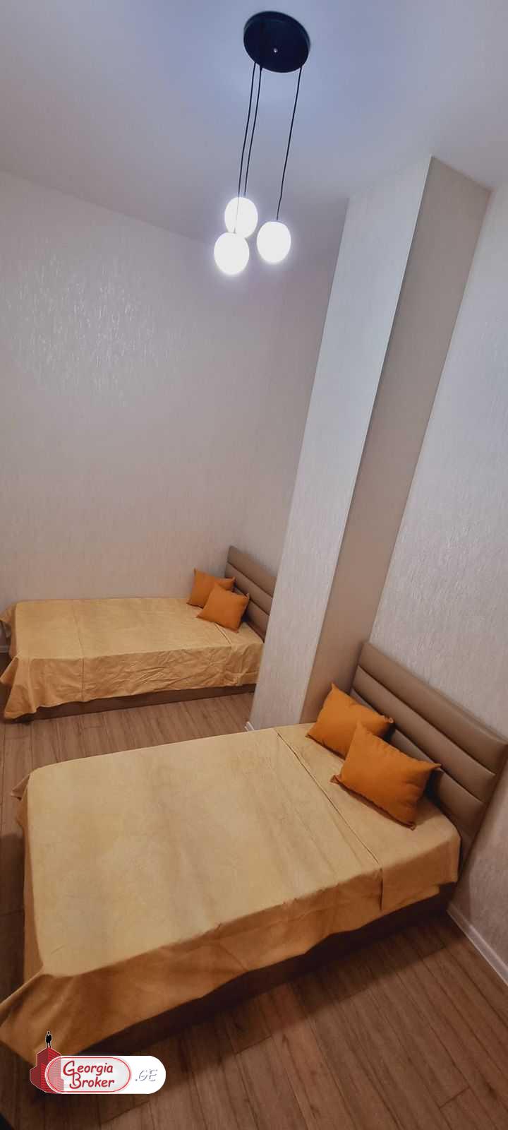 იყიდება ახალი გარემონტებული 3 ოთახიანი ბინა