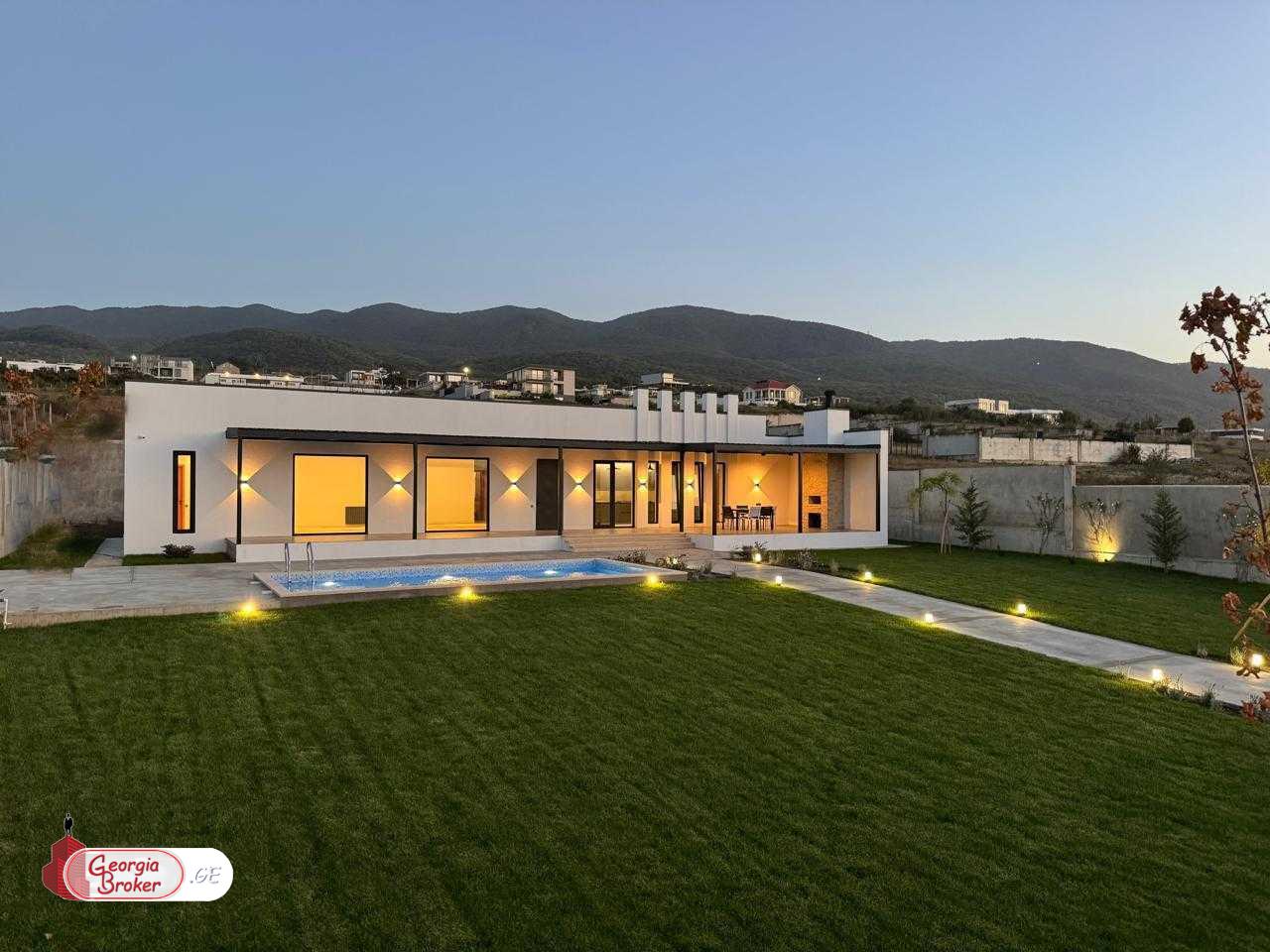 nearly repaired 8-room house for sale