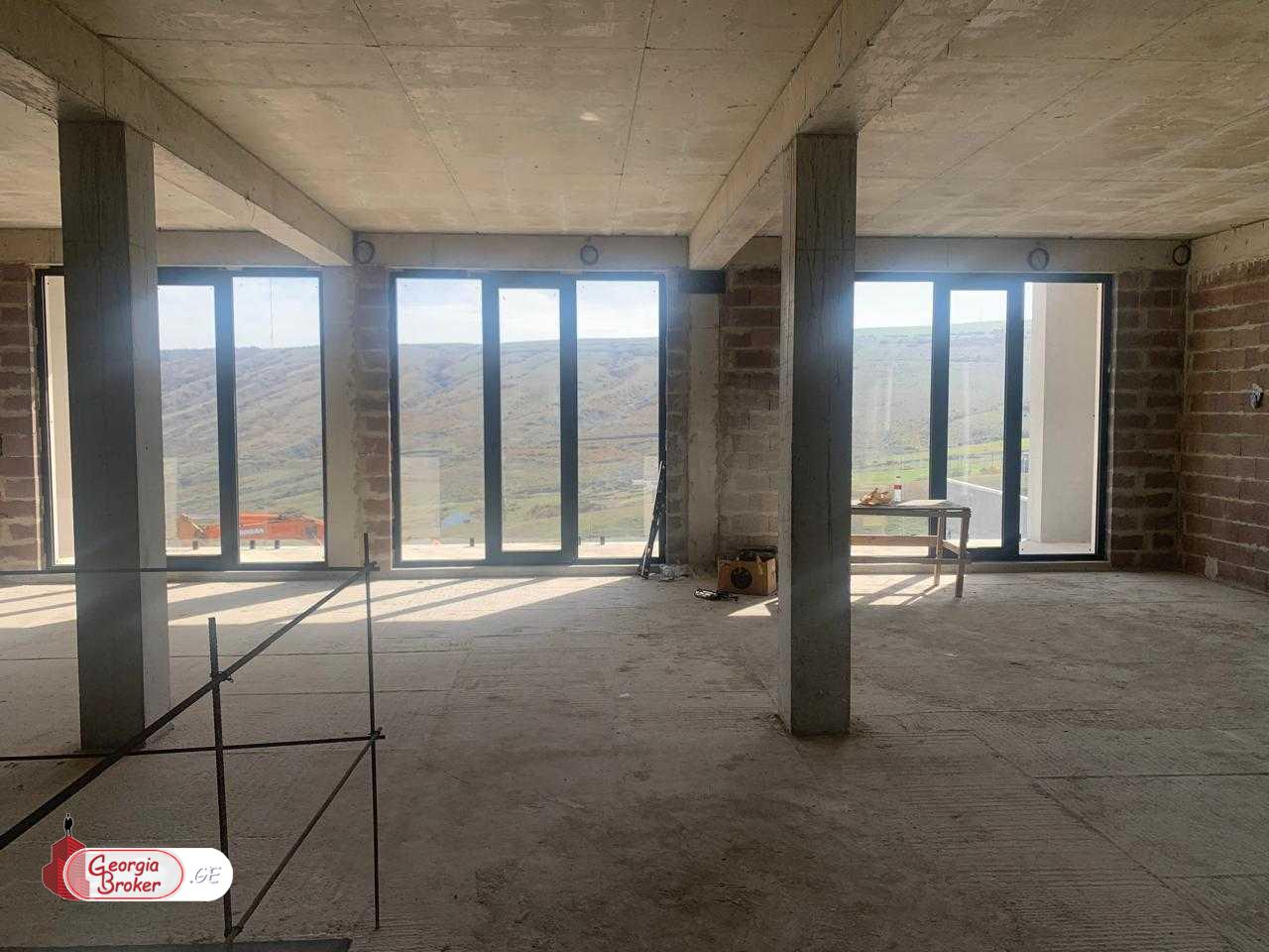 nearly repaired 11-room hotel for sale