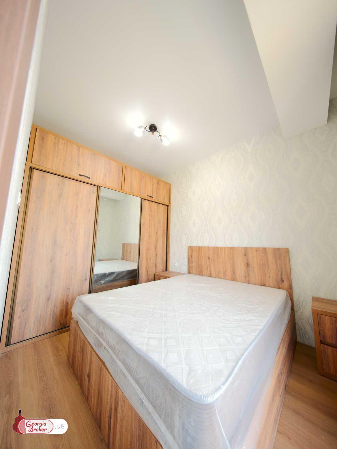 nearly repaired 3-room apartment for sale