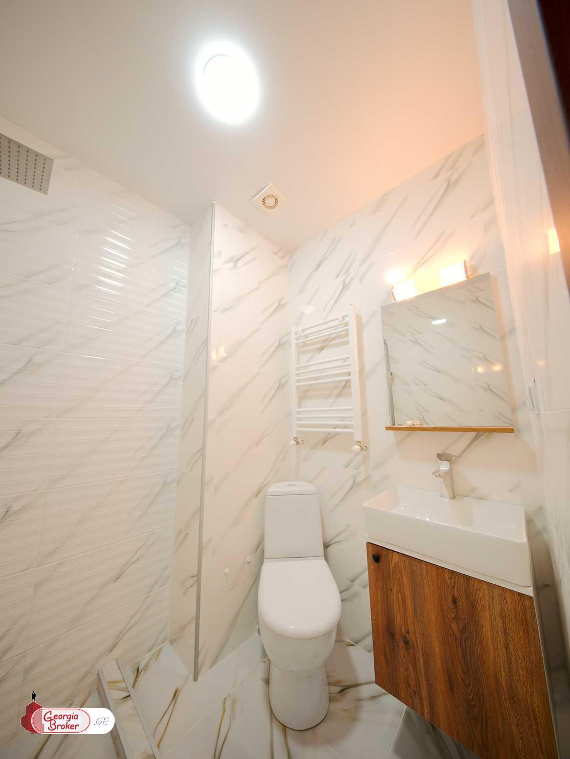 nearly repaired 3-room apartment for sale