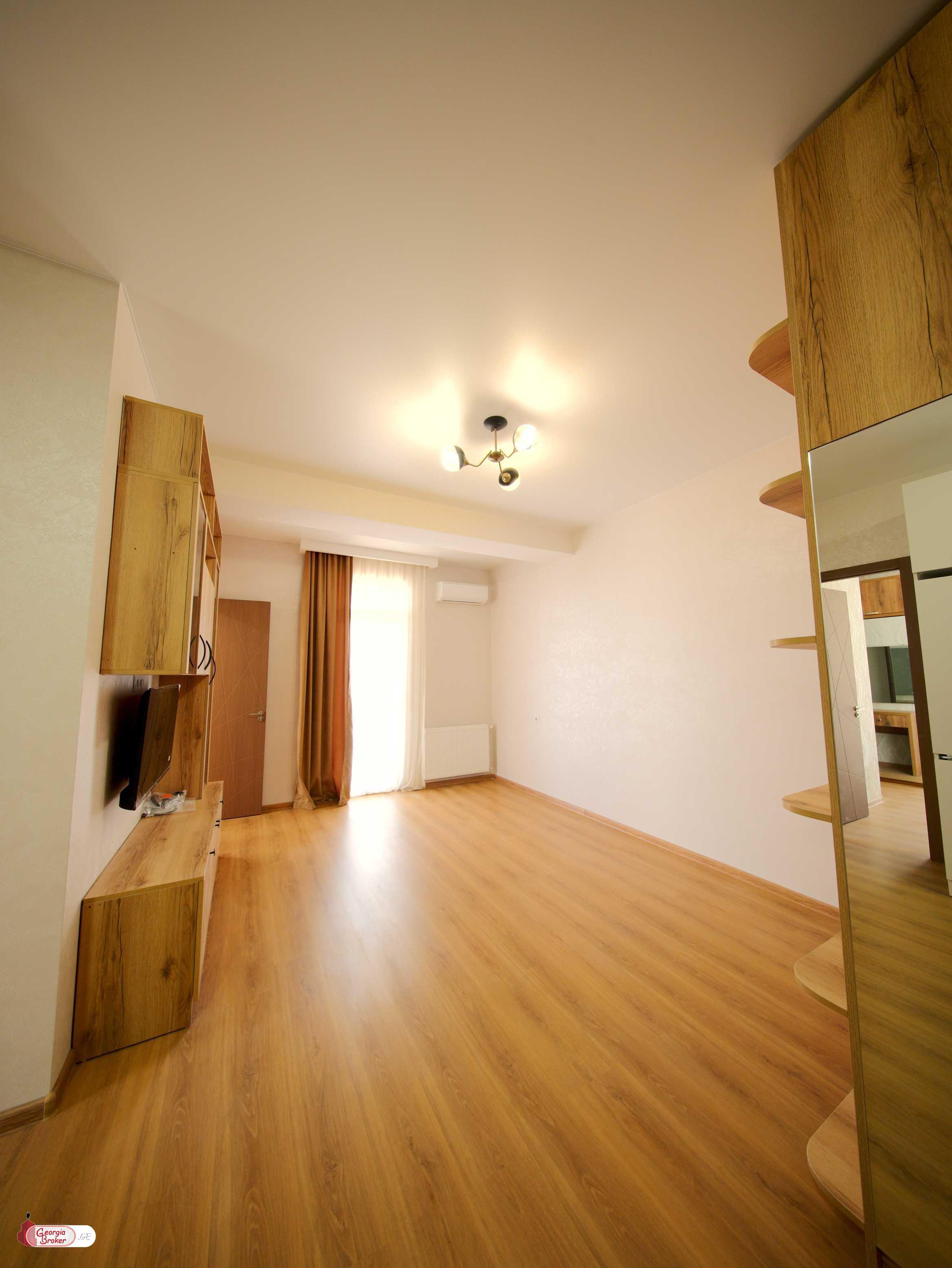 იყიდება ახალი გარემონტებული 3 ოთახიანი ბინა