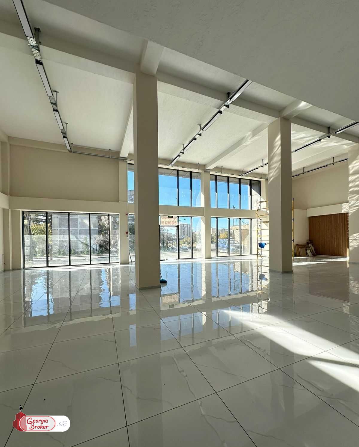 nearly repaired universal space for rent