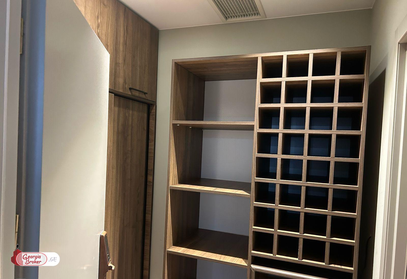 ქირავდება ახალი გარემონტებული საოფისე ფართი