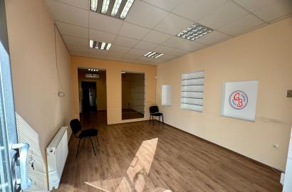 ქირავდება ახალი გარემონტებული საოფისე ფართი