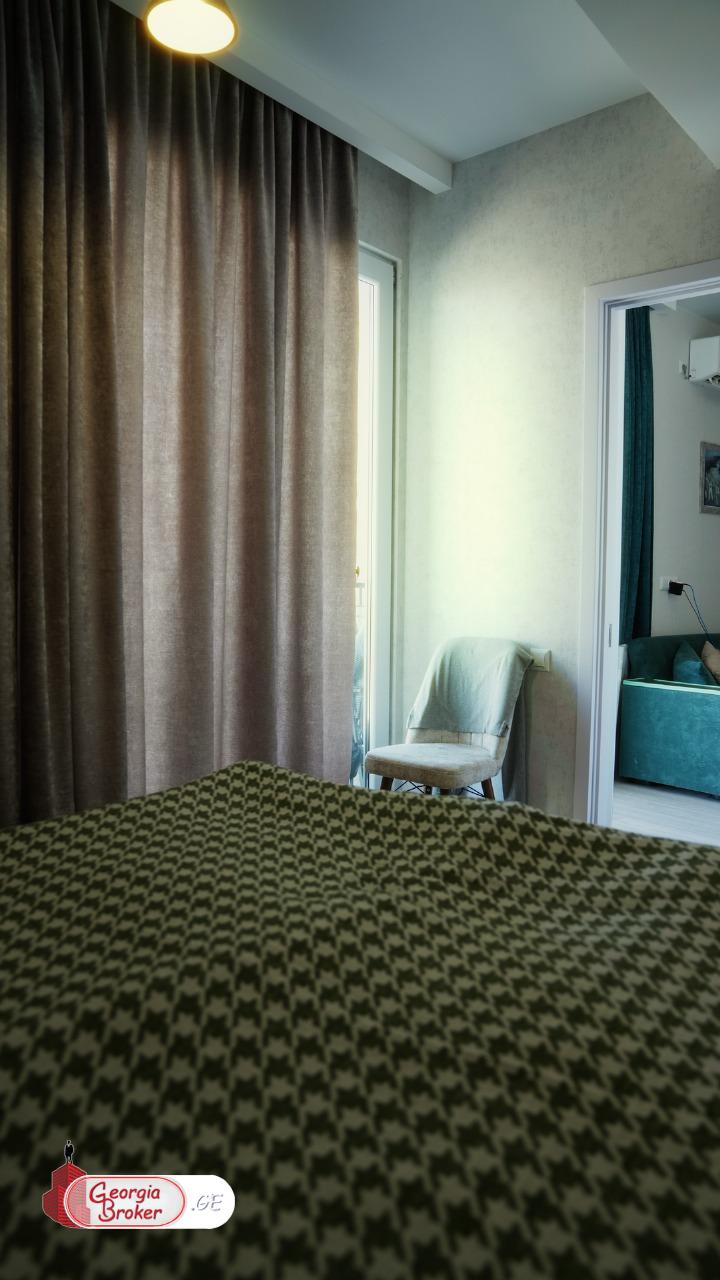 nearly repaired 2-room apartment for sale