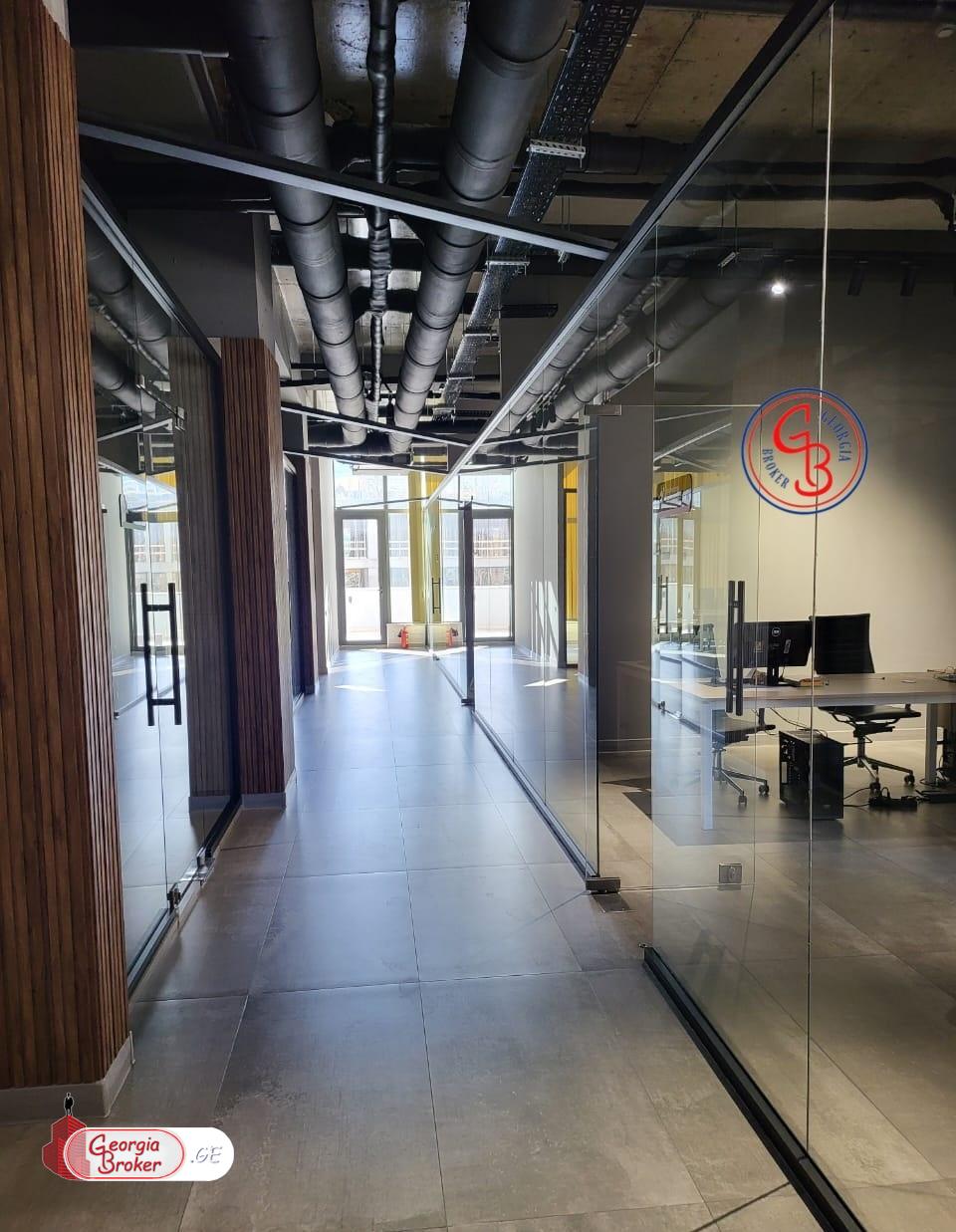 ქირავდება ახალი გარემონტებული საოფისე ფართი