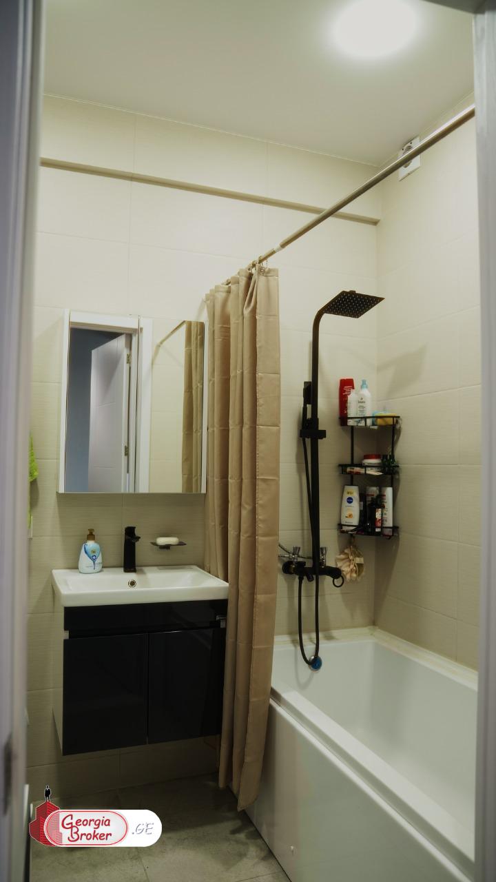 nearly repaired 2-room apartment for sale