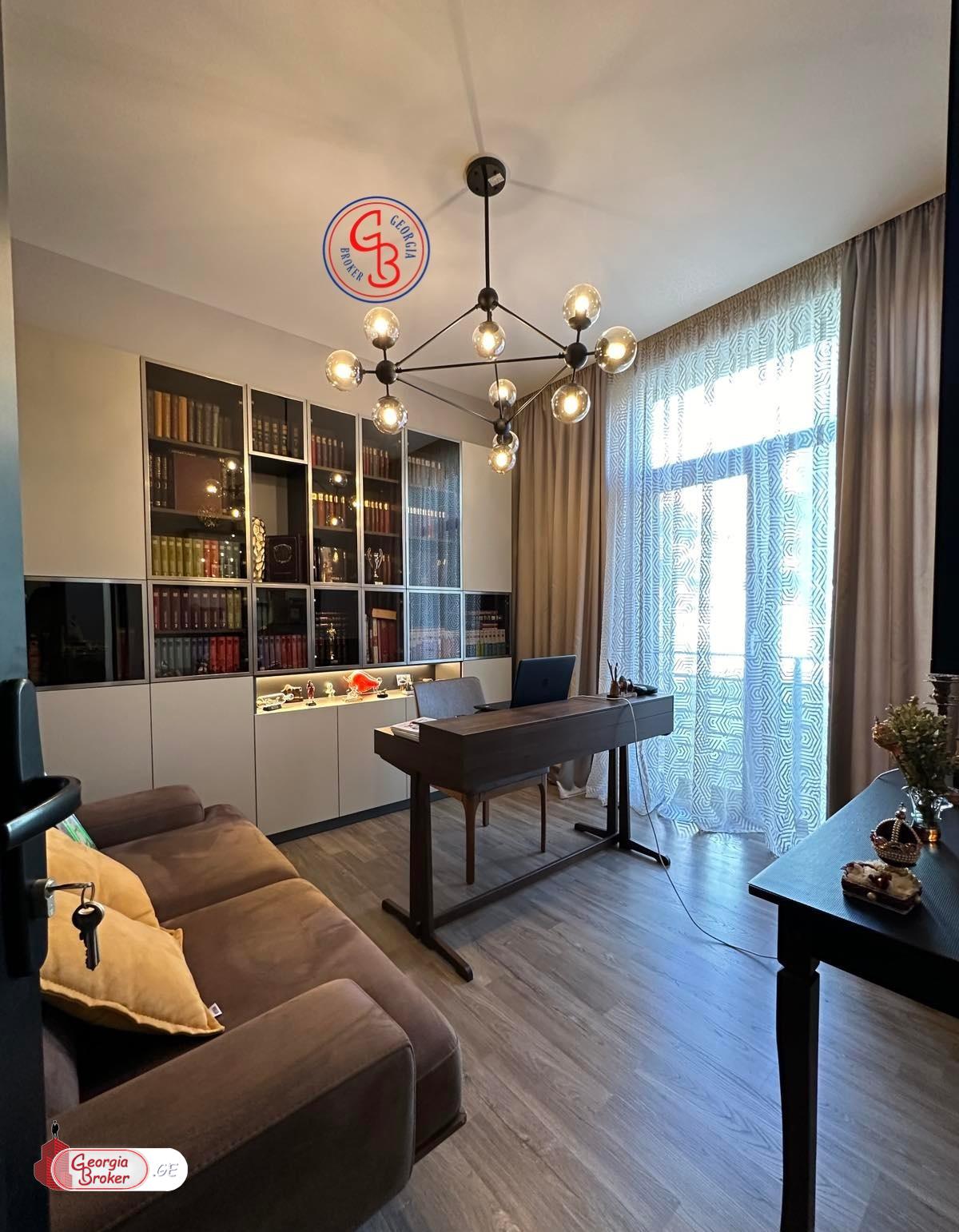 იყიდება ახალი გარემონტებული 4 ოთახიანი ბინა