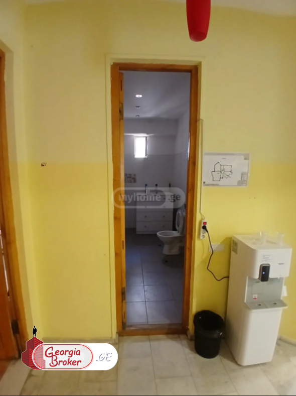 в аренду офис с новым ремонтом 6-комнат