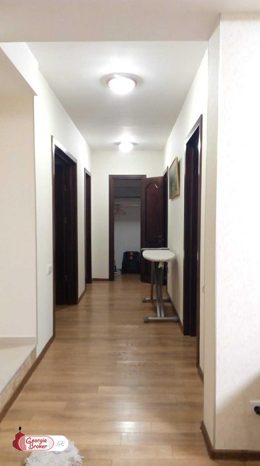 nearly repaired 4-room apartment for sale