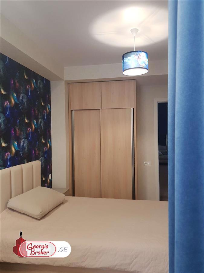 nearly repaired 5-room apartment for sale