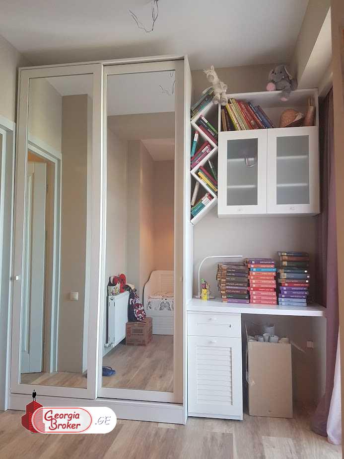 nearly repaired 3-room apartment for sale