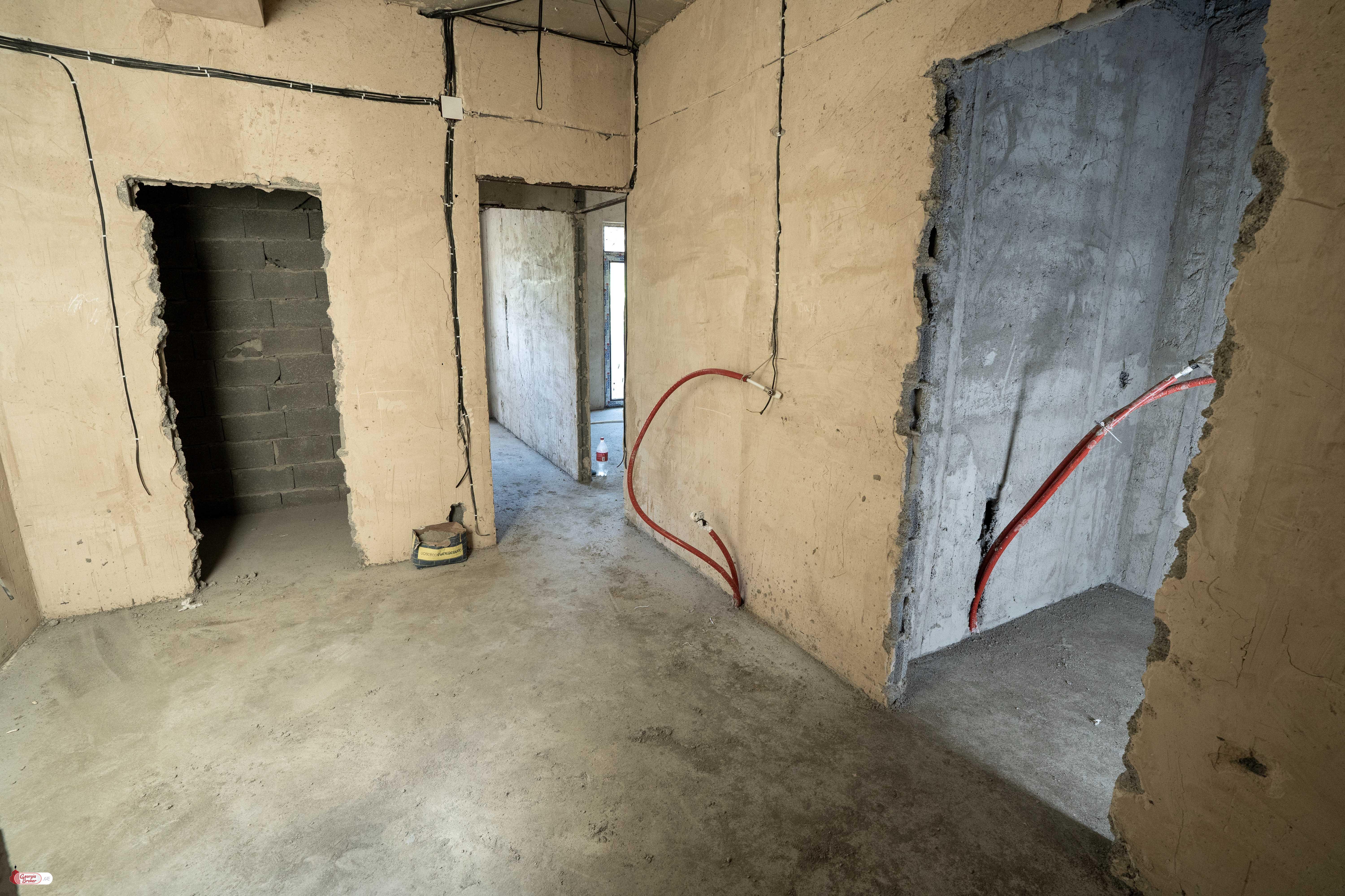 იყიდება ახალი გარემონტებული 3 ოთახიანი ბინა