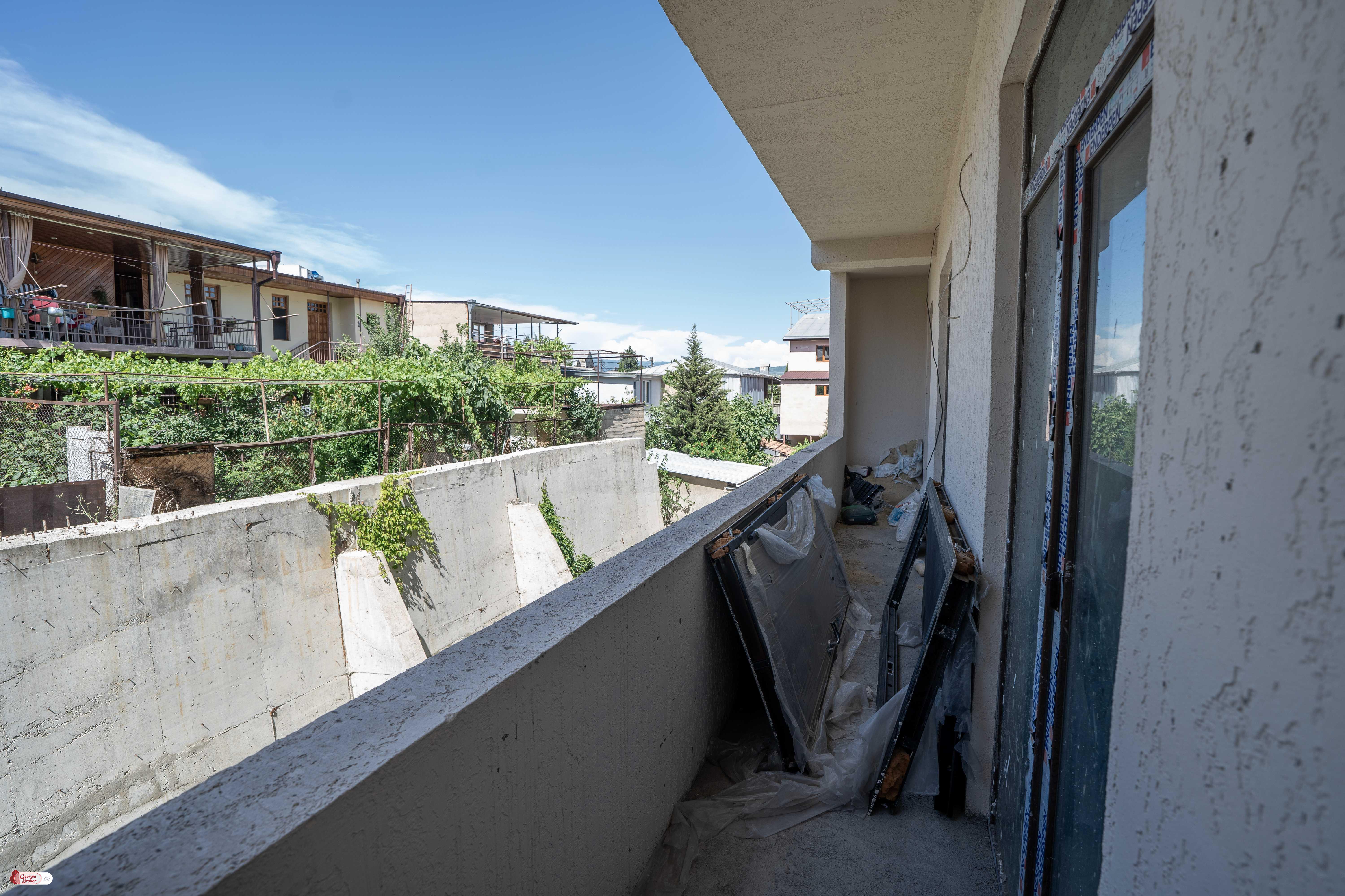 იყიდება ახალი გარემონტებული 3 ოთახიანი ბინა