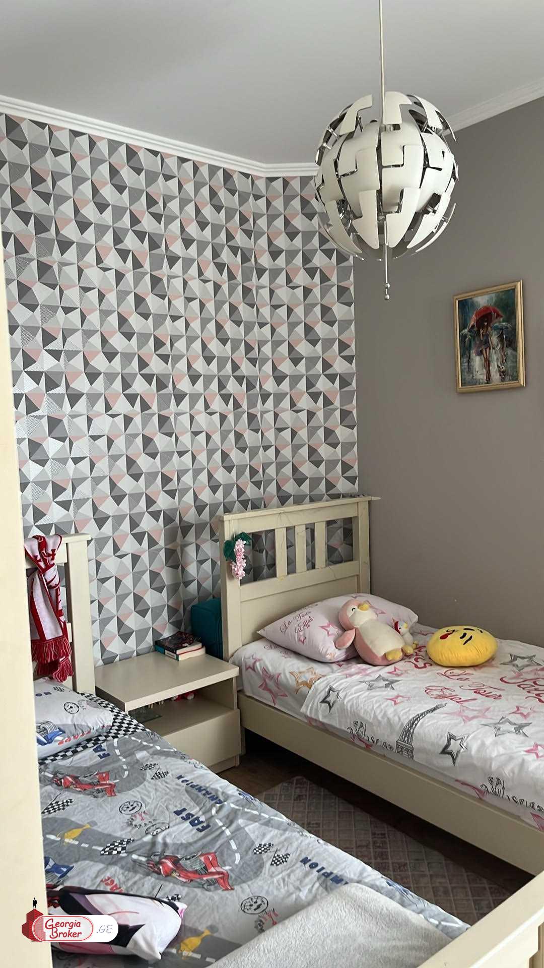 nearly repaired 3-room apartment for sale