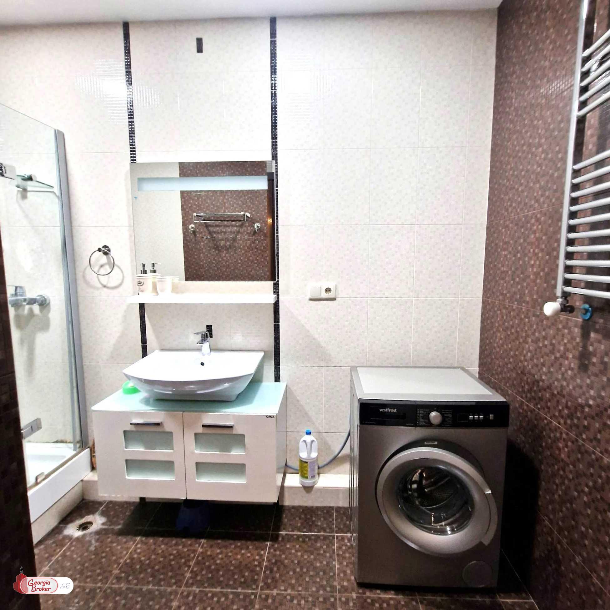 nearly repaired 4-room apartment for sale