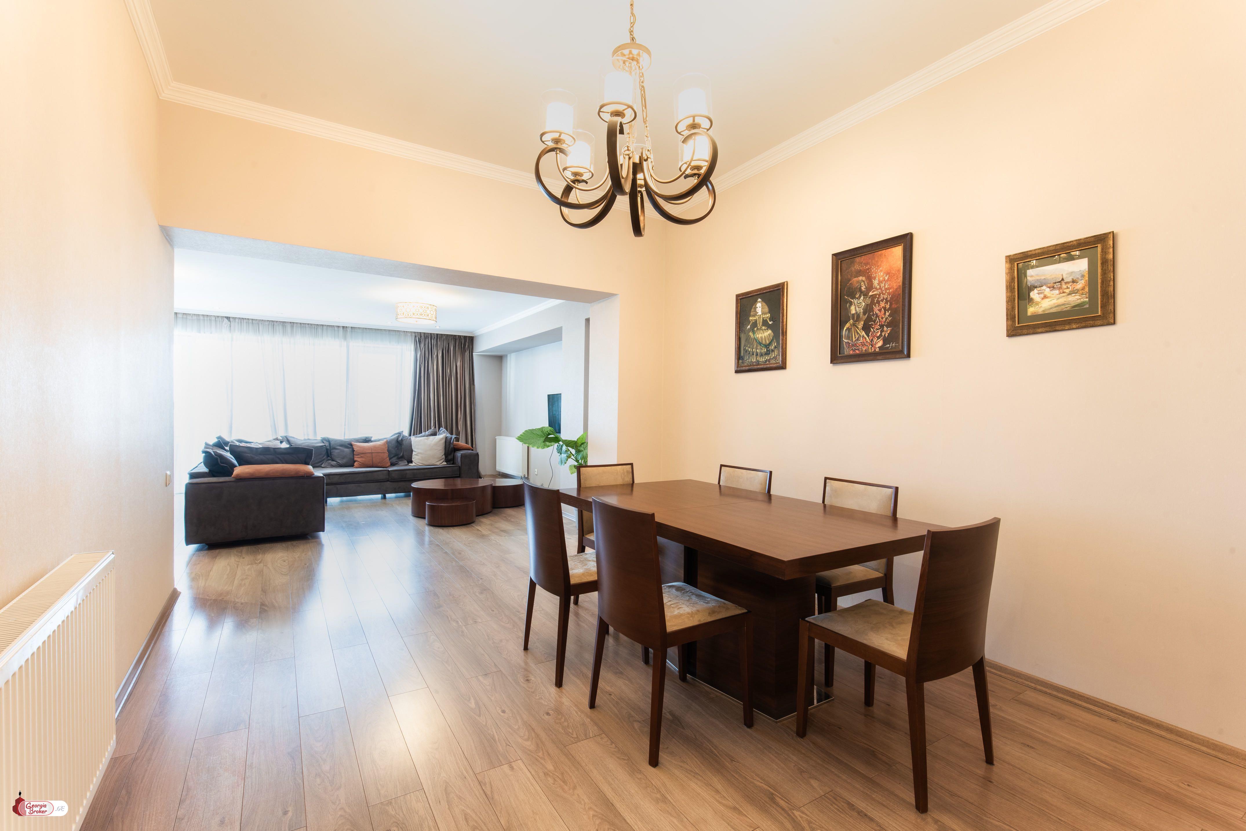 იყიდება ახალი გარემონტებული 3 ოთახიანი ბინა