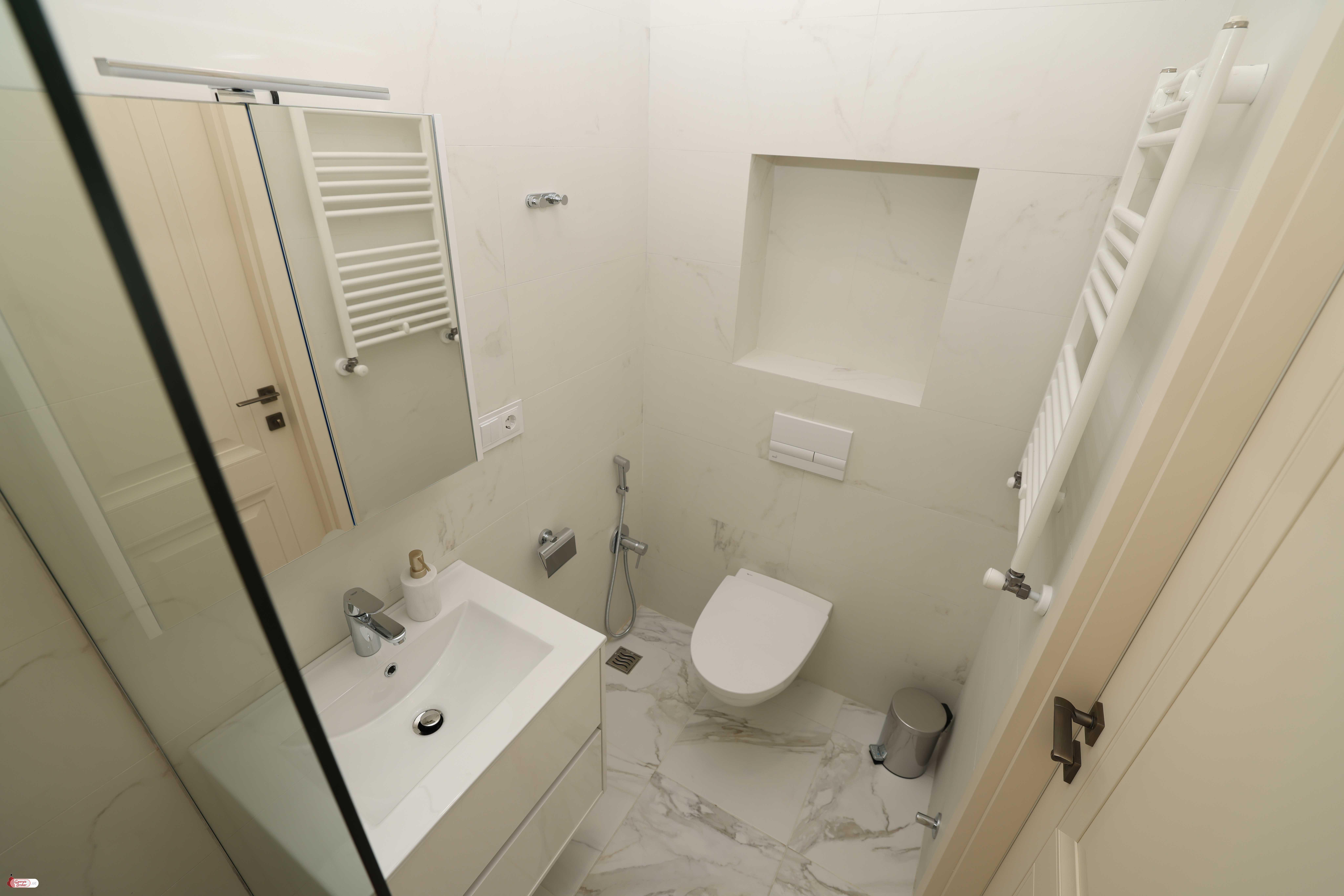 nearly repaired 2-room apartment for sale