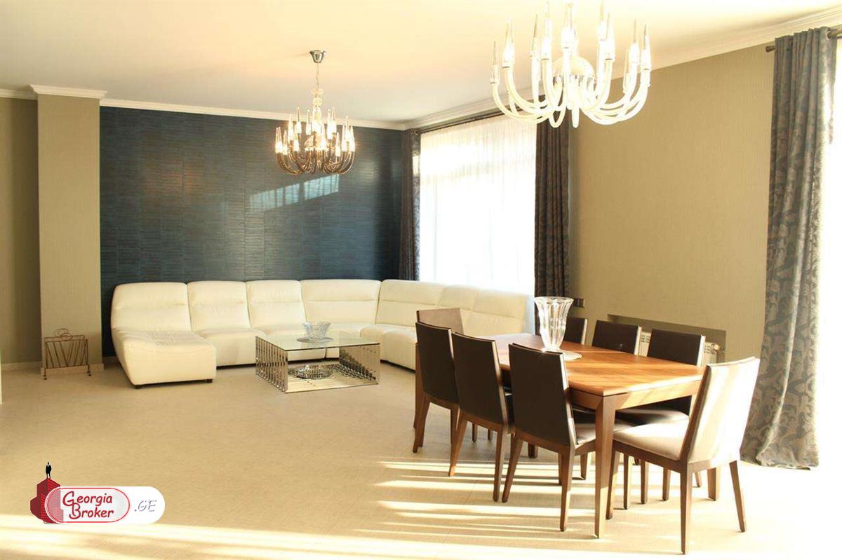 nearly repaired 7-room apartment for sale