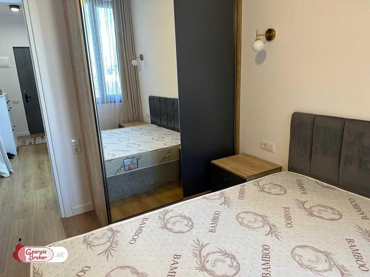 nearly repaired 4-room apartment for rent