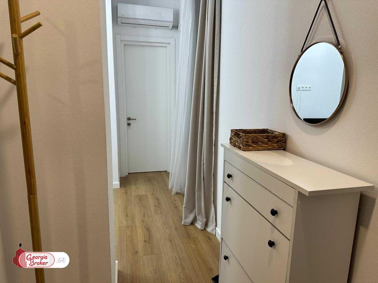 ქირავდება ახალი გარემონტებული 2 ოთახიანი ბინა