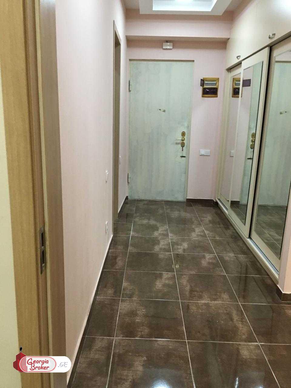 ქირავდება ახალი გარემონტებული 3 ოთახიანი ბინა