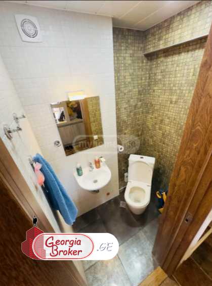 იყიდება ახალი გარემონტებული 3 ოთახიანი ბინა