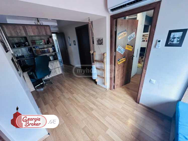 იყიდება ახალი გარემონტებული 3 ოთახიანი ბინა