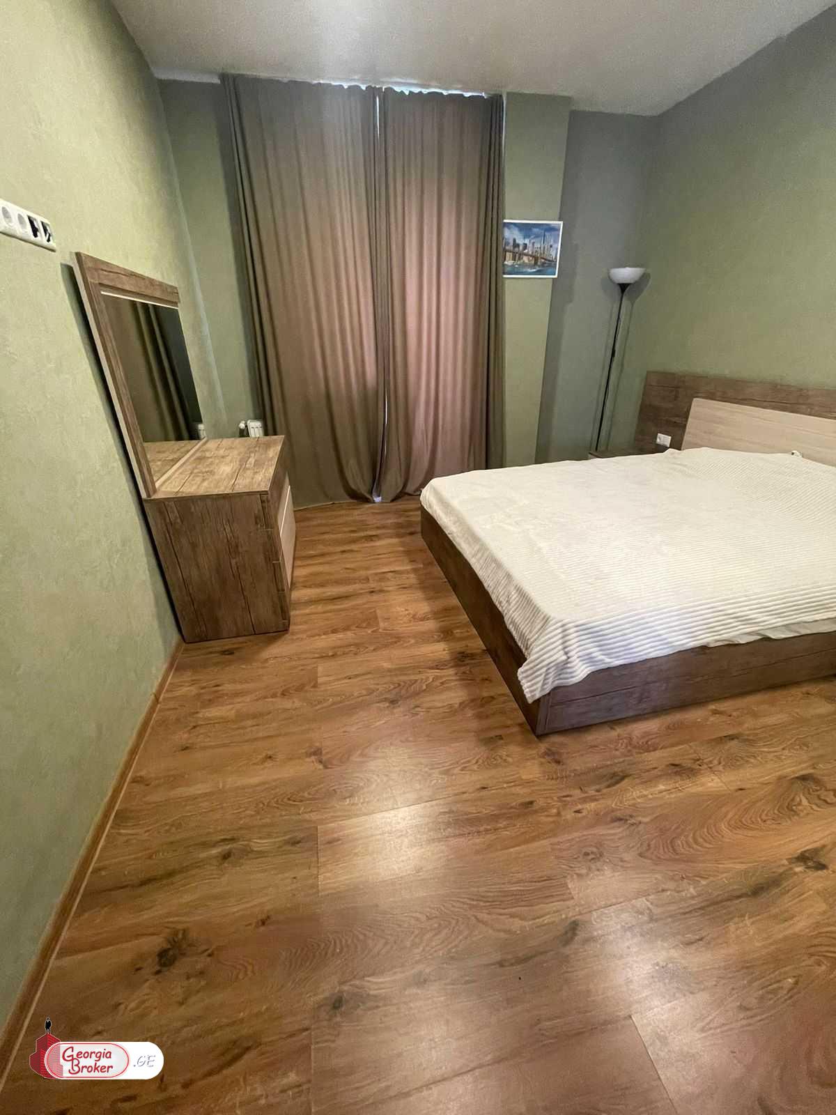 nearly repaired 3-room apartment for sale