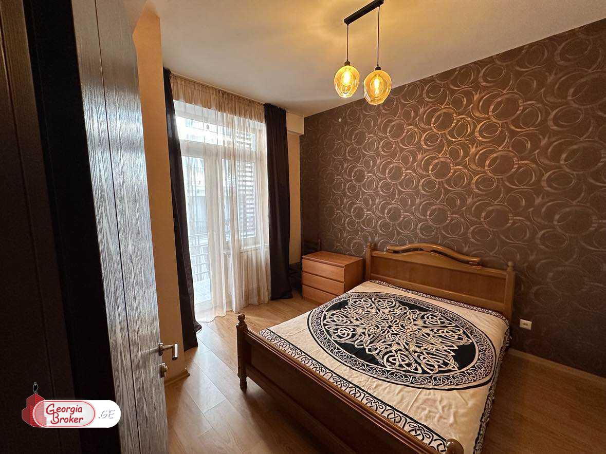 იყიდება ახალი გარემონტებული 2 ოთახიანი ბინა