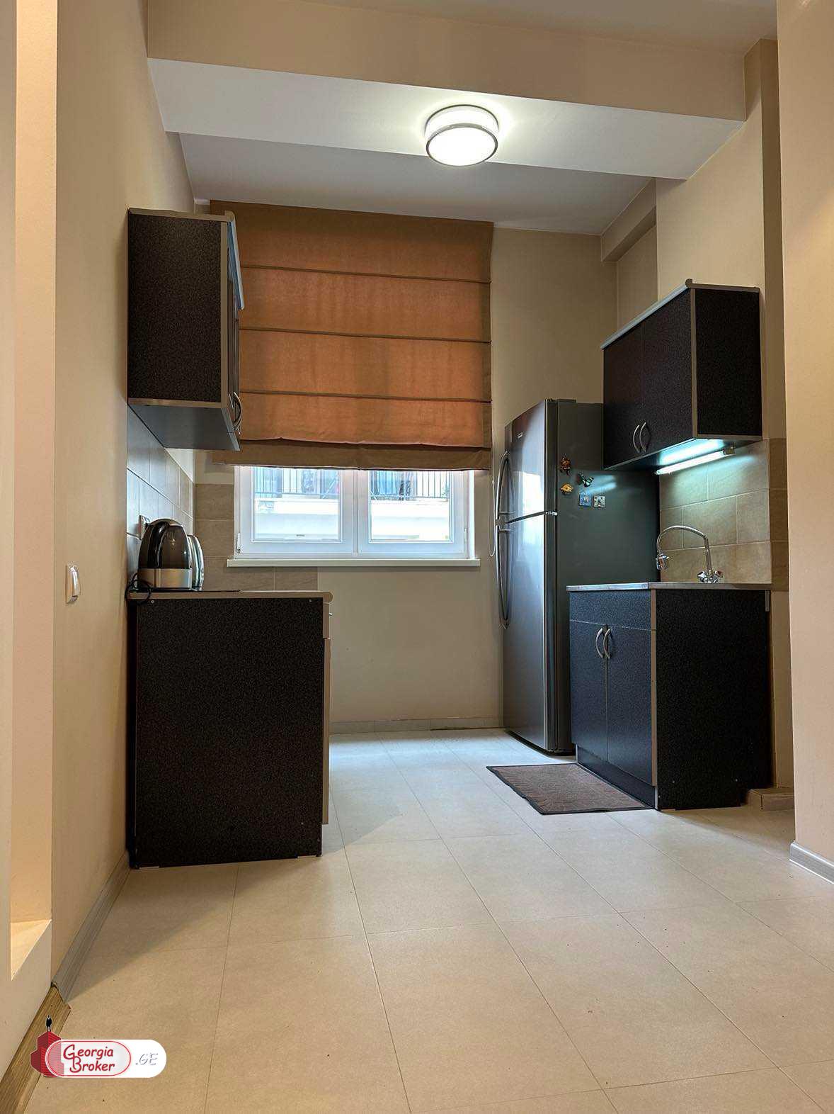 იყიდება ახალი გარემონტებული 2 ოთახიანი ბინა