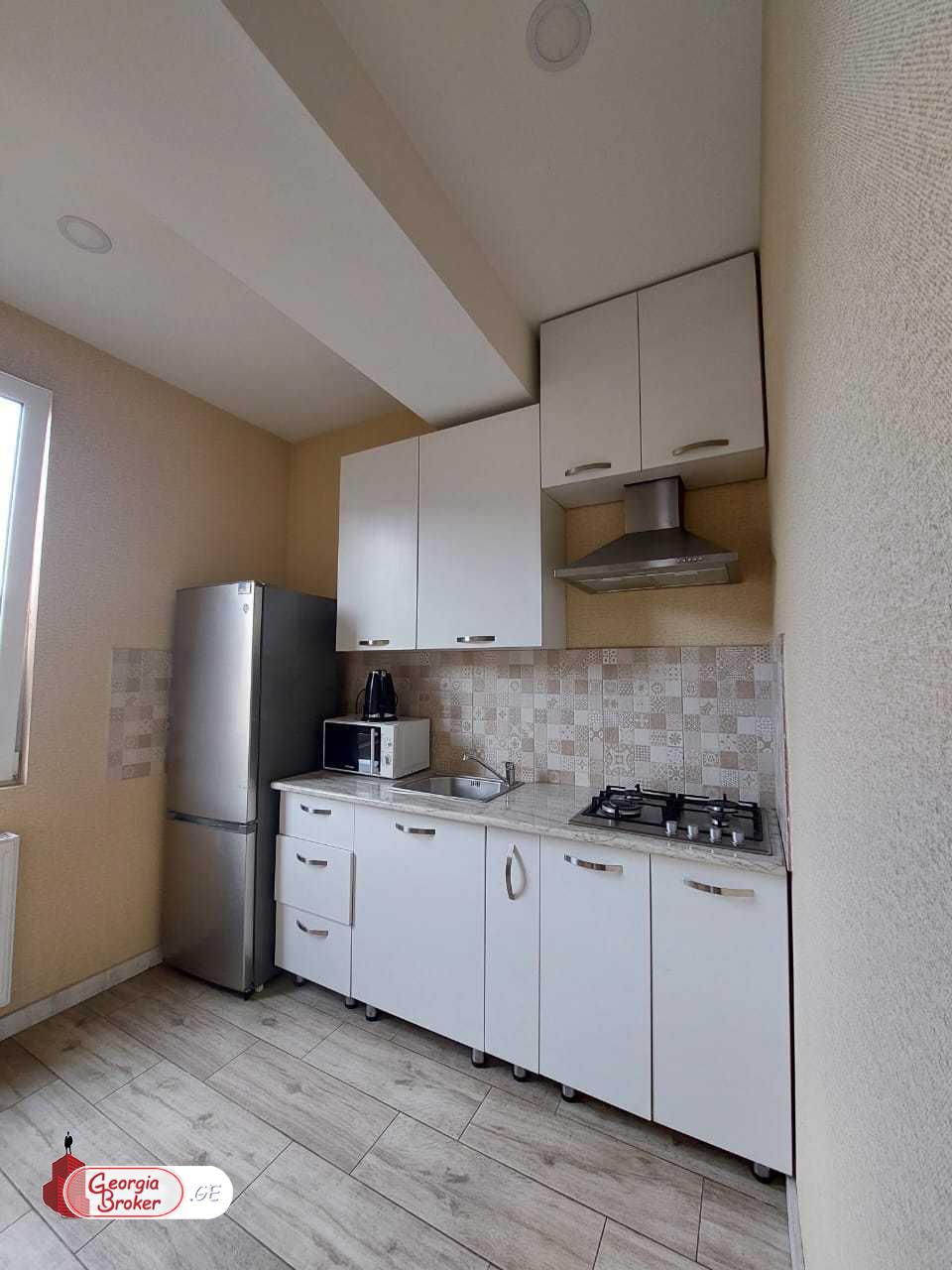 продается квартира с новым ремонтом 2-комнаты