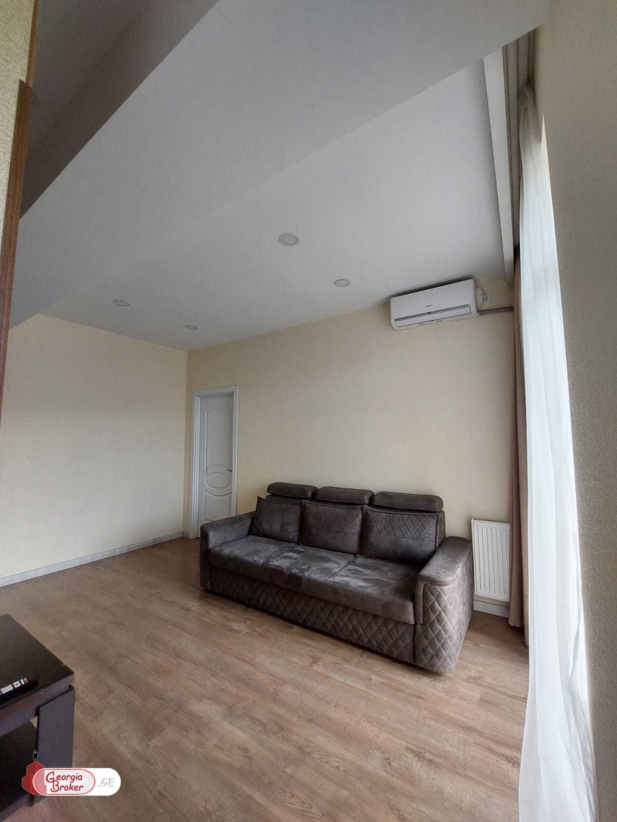 продается квартира с новым ремонтом 2-комнаты