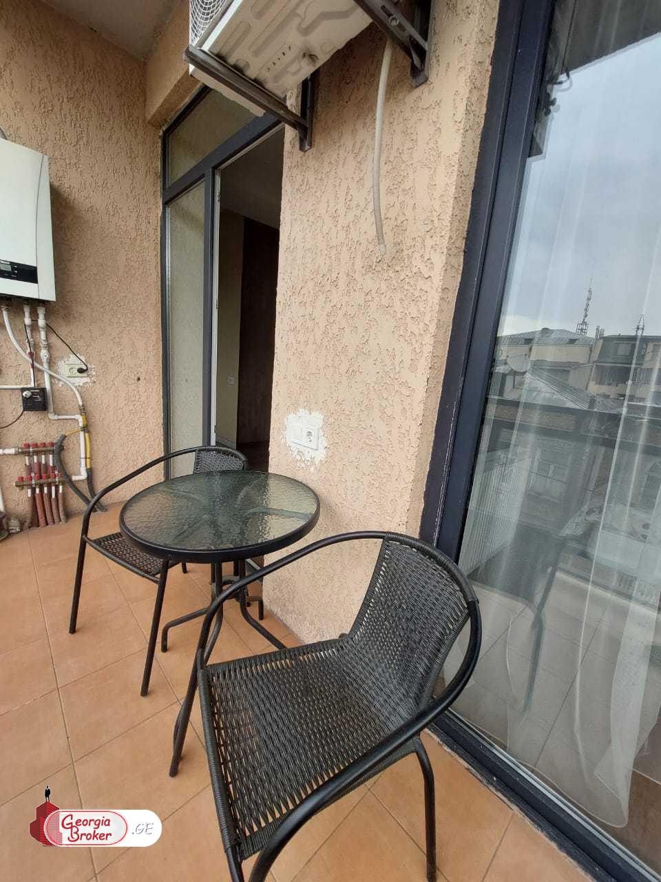 продается квартира с новым ремонтом 2-комнаты