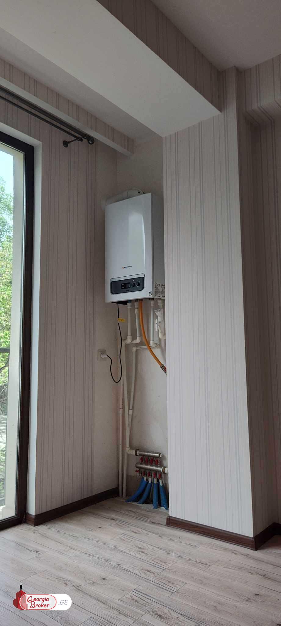 nearly repaired 2-room apartment for sale