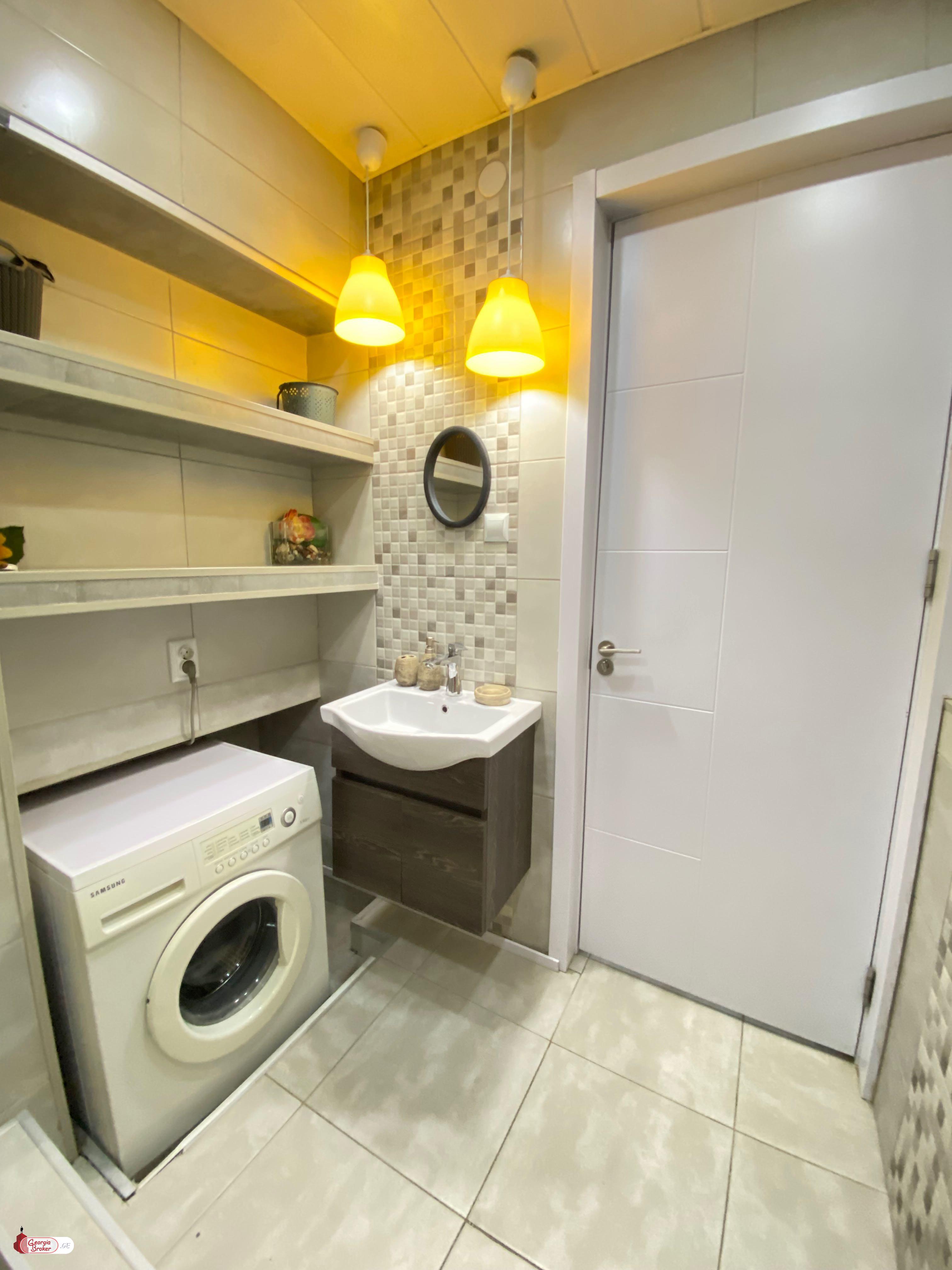 nearly repaired 2-room apartment for sale