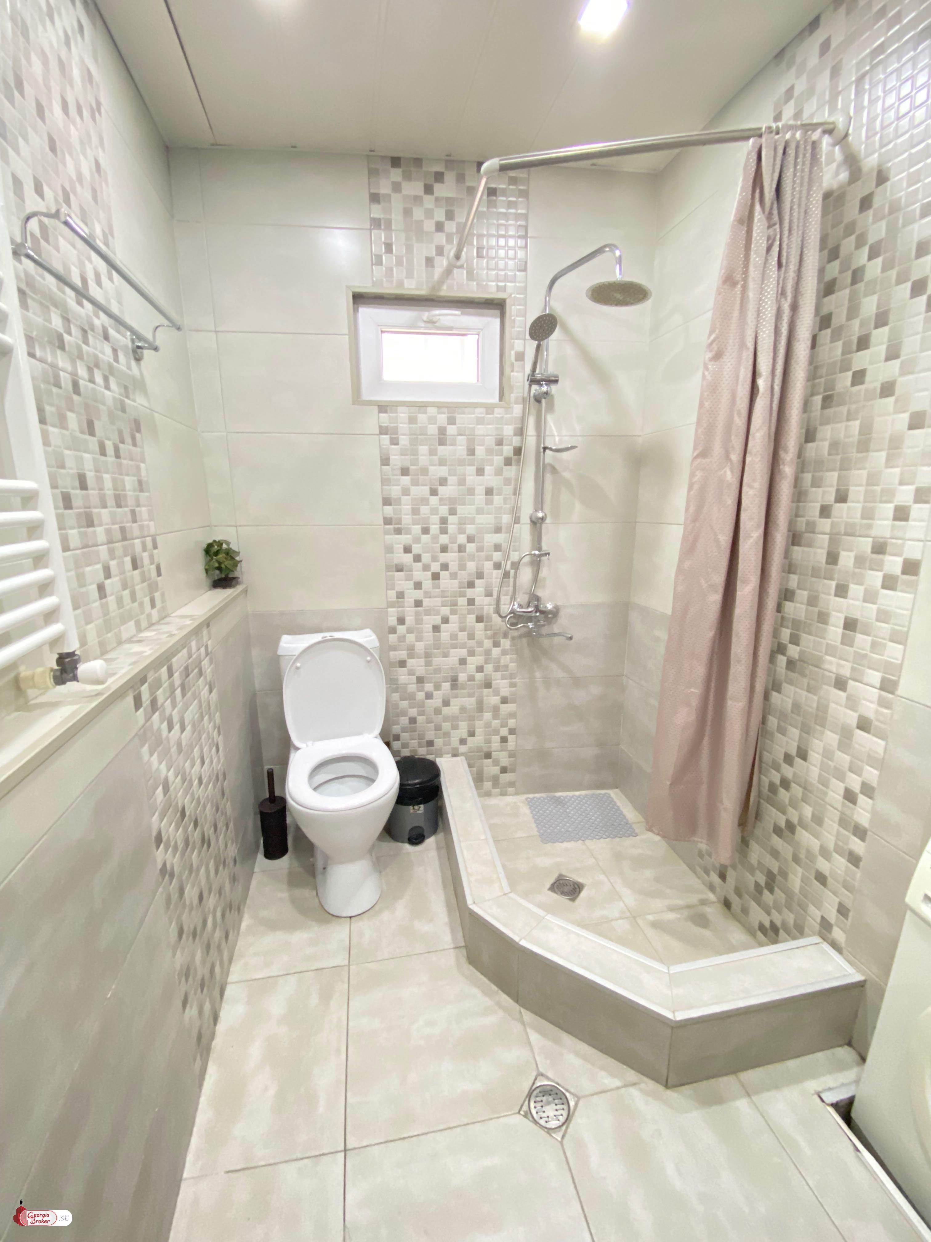 nearly repaired 2-room apartment for sale