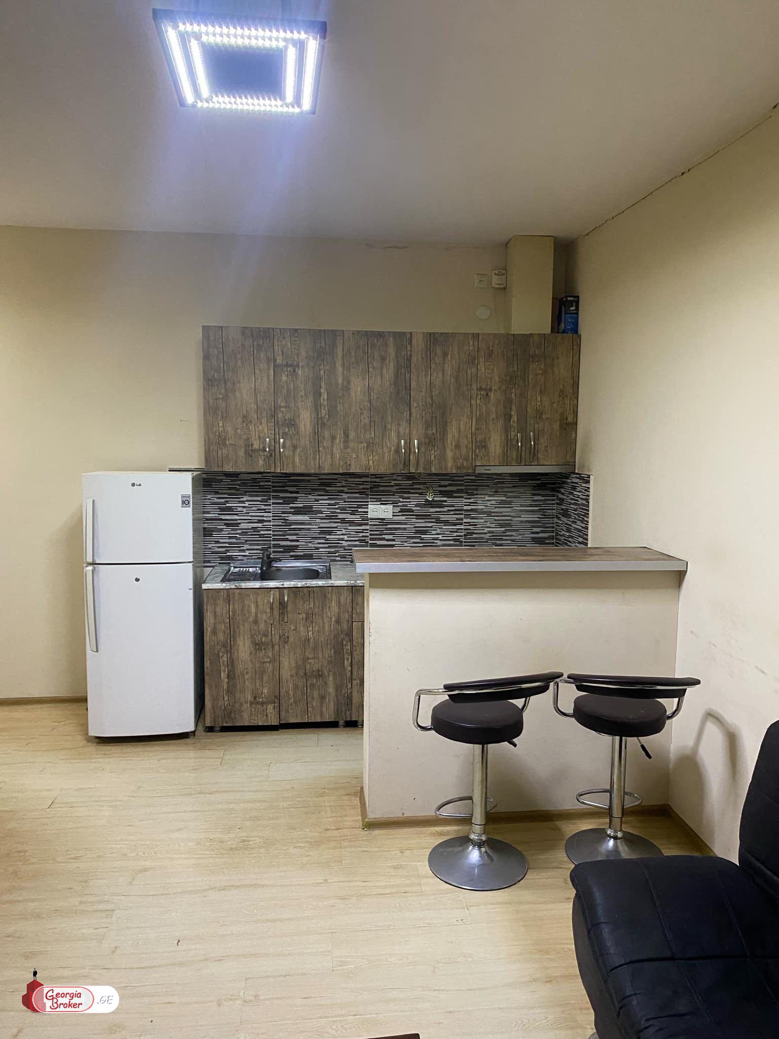 продается квартира с новым ремонтом 2-комнаты